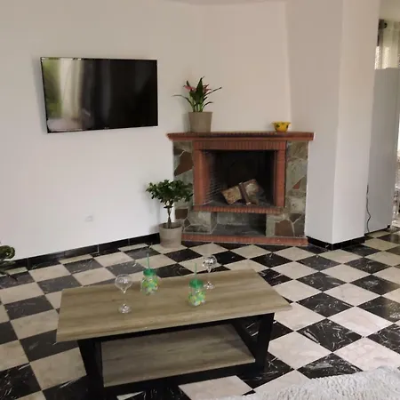 Le Clos Des Orangers