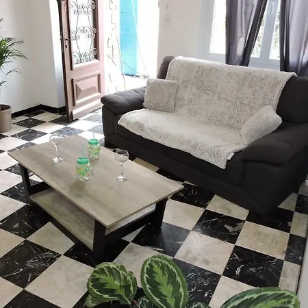 Le Clos Des Orangers Apartamento *